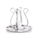 Halter für Kommunionkerzen, weiss-silberfarbig Halter für Kommunionkerzen, weiss-silberfarbig